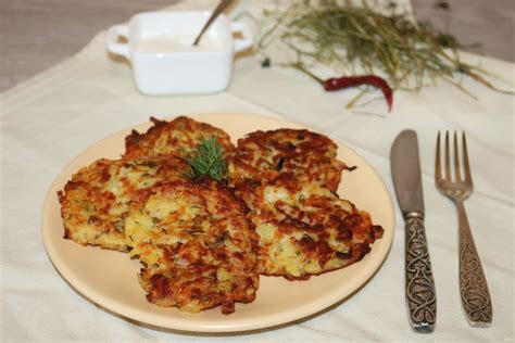 Драники с ветчиной, сыром и зеленью - пошаговый рецепт с фото на Повар.ру