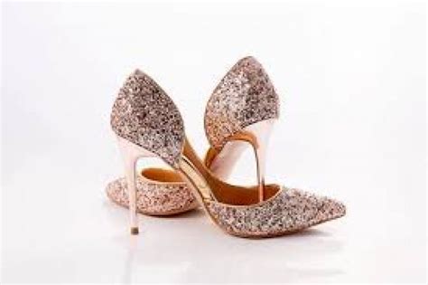 Try These Indian Footwear On Special Occasions