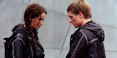The Hunger Games: Peeta's 10 Most Memorable Quotes