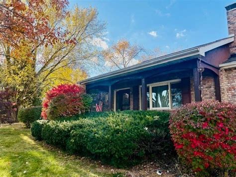 25484 Riverside Ct, Danville, IL 61834 | Homes.com