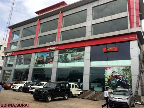 President Motors : Mahindra dealers and showrooms in Surat, Navsari, Tapi
