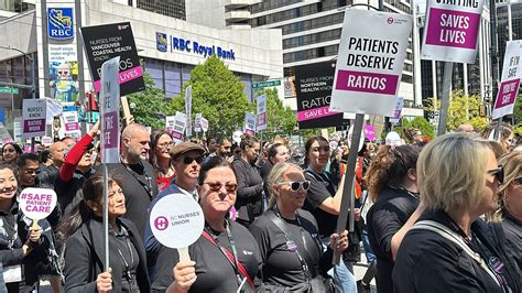 B.C. Nurses Union rallies for nurse-to-patient ratios : r/vancouver
