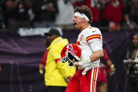 Patrick Mahomes haircut: Chiefs quarterback debuts new hairstyle after ...