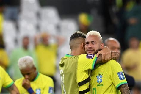 Opisom iz Biblije objavili vest: Nejmar i njegova devojka Bruna otkrili ...