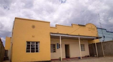 NANYUKI 1950 LODGE (Kenya/Nanyuki Town) - Lodge Reviews & Photos ...