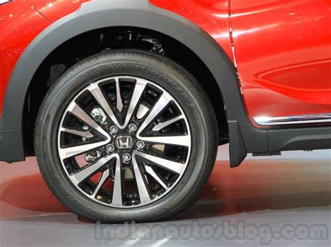 Honda BR-V confirmed for India launch in 2016 - Honda BR-V | The ...