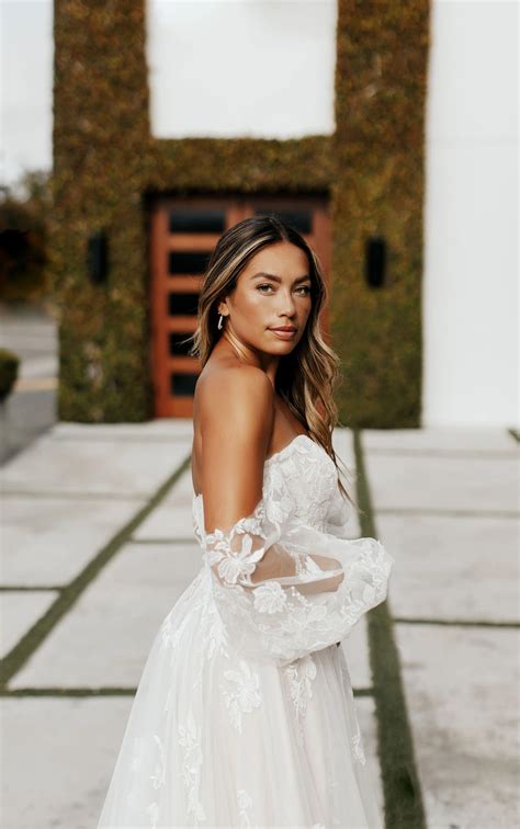 Boho Wedding Dress with Off-the-Shoulder Long Sleeves