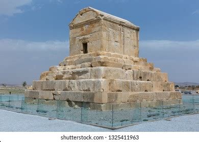 Tomb Cyrus Great Stock Photo 1325411963 | Shutterstock