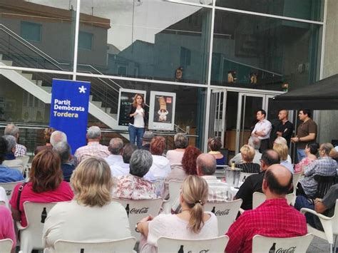 Marta Pascal presenta de manera oficial el PDeCAT de Tordera - Ràdio ...