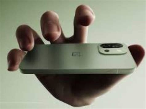 Upcoming Smartphones Launching in June 2025: OnePlus 13s, Nothing Phone ...