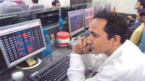 Corp funds squashed in mkt bear hug - India Today