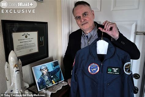 Former NASA Official Ends 30-Year Silence, Unveils Surprising UFO ...