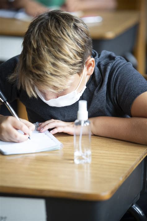 Grade School — Chicago Waldorf School