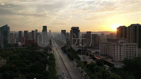 山西太原迎泽大街夕阳落日航拍美景_3840X2160_高清视频素材下载(编号:5370794)_实拍视频_光厂(VJ师网) www.vjshi.com