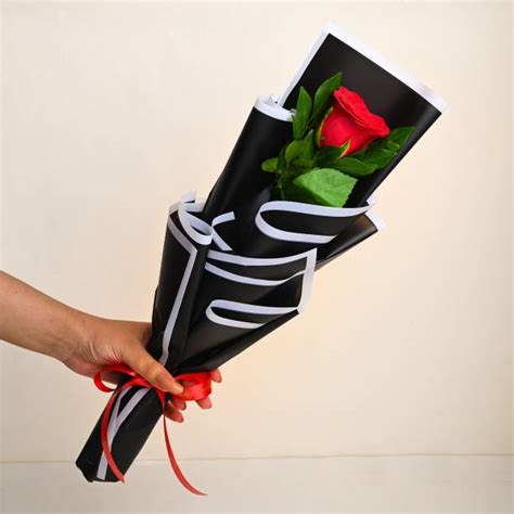 Fresh Flower Delivery Online | Buy Bouquet, Bunches at Best Prices