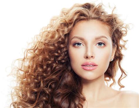 How To Identify Your Curl Pattern And Find The Best Hair Care Routine ...