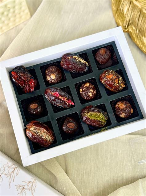 Velour Luxury Dark Chocolates