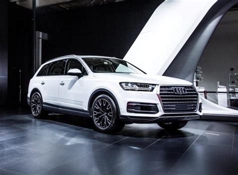 Audi Q7 Petrol (40 TFSI) launched in India at Rs 67.76 lakh - IBTimes India