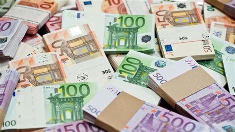 15000 Euros In Dollars