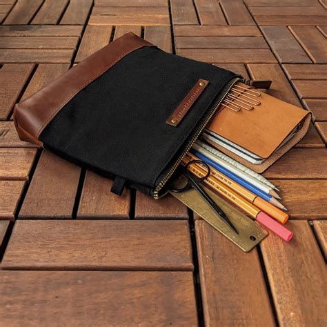 Essential Utility Pouch - Black | Type I – The Black Canvas