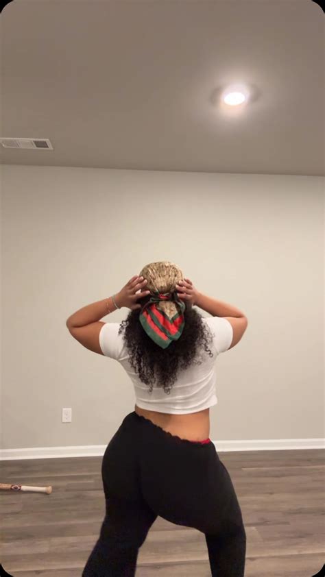 JESSENIA 🧿 | "How does it feel to finally have your own place?" ME: I need to take official ...