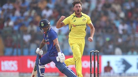 Marsh's opening heroics compound questions for Australia - ESPN