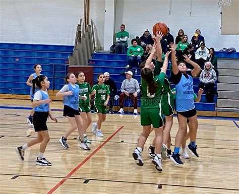 Girls Basketball Game 的图像结果