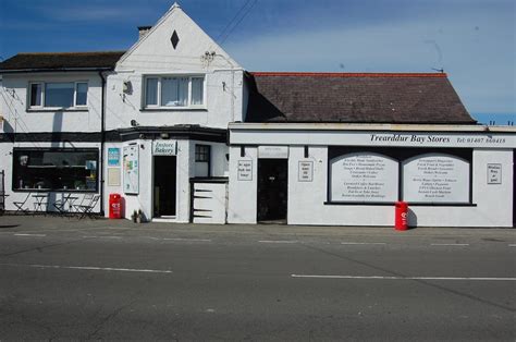 The Local Store NB 的图像结果