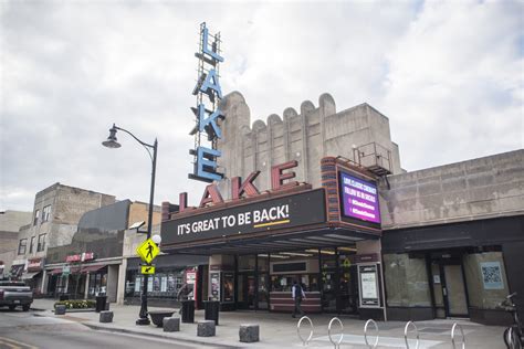 The Lake Theatre is Oak Park's 'Majestic' - Wednesday Journal