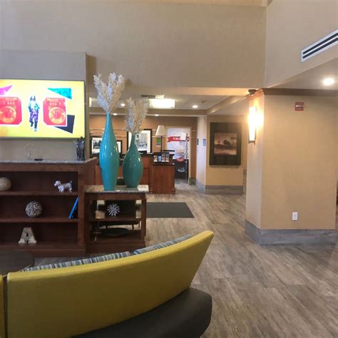 HAMPTON INN & SUITES BAKERSFIELD NORTH-AIRPORT - Hotel Reviews, Photos ...