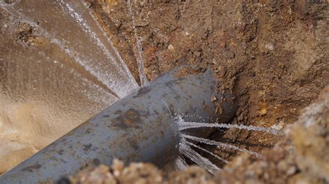 The Best Quick Fix for Leaking Pipes - Prosoco