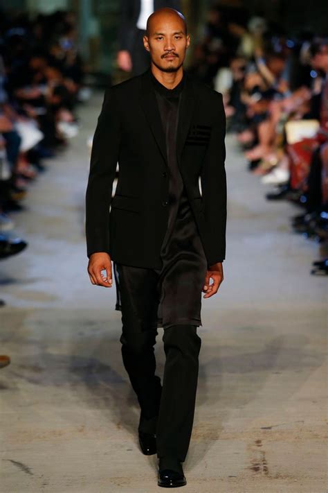 Bald Male Fashion | Bald Man Style | Famous Bald Man