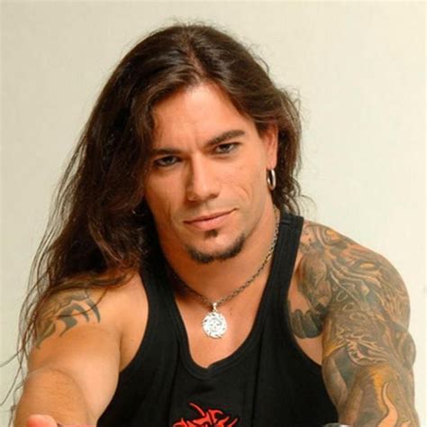 QUE ME DIGAS VEN (Lyrics in English) - Leo Jimenez