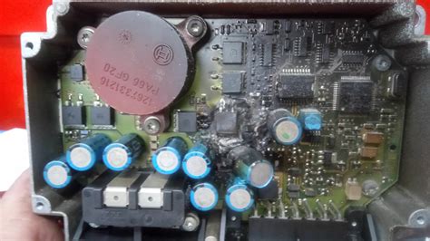 Remove Computer Module Mercedes R129 SL500 的图像结果