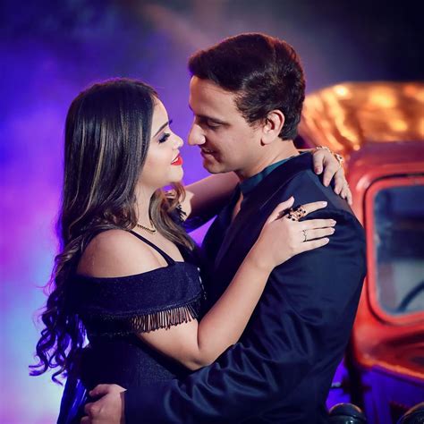 10 Cold-shoulder Gowns to Help You Stand Out This Wedding Season