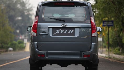 Mahindra-xylo-2014 Compare Car Photos - Overdrive