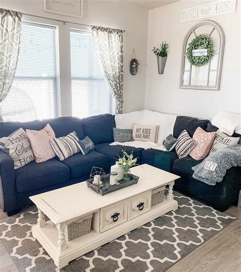 Small Living Room Ideas Black Couch at Levi Darwin blog