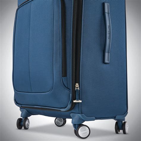 Samsonite SoLyte DLX Extra Large Expandable Spinner Luggage - bagdUp