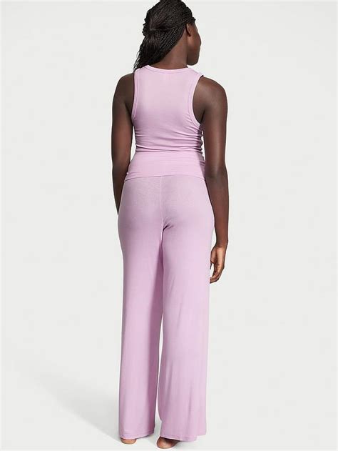 Buy Ribbed Modal Tank & Pants Set Online - Style ID: 112223451IUK ...