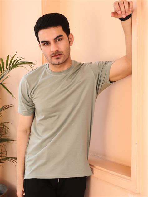 Premium clothing and accessories at – THRUST.CLUB