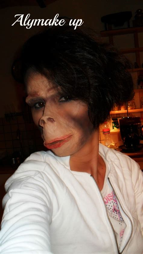 monkey make up