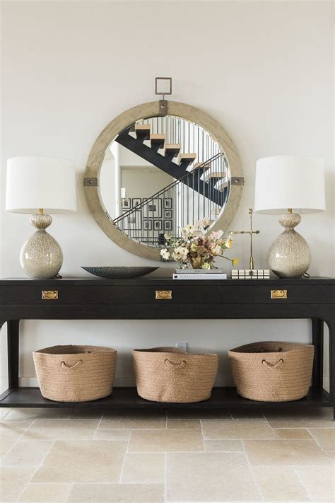 Console Table Decor 的图像结果