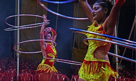 In Photos: The Endangered Performance Art of the Circus - The Wire