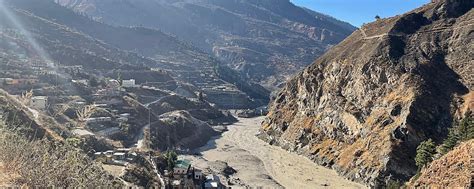 After Joshimath, Cracks Appear in Houses in Karnaprayag, Uttarakhand ...