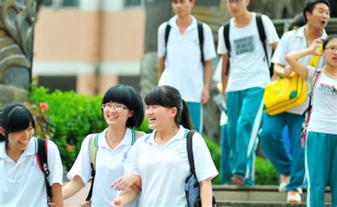 2020年海南高考本科志愿填报时间-可以填几个专业几个学校
