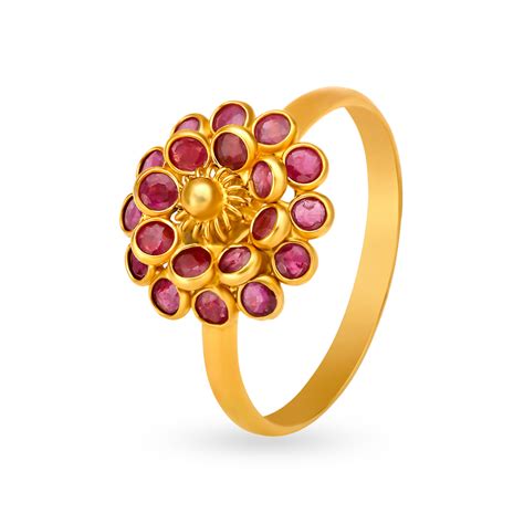 Elevated 22 Karat Yellow Gold Floral Design Finger Ring