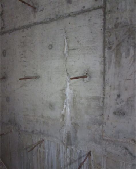 佐力大厦地下室内墙裂纹漏水治理方案|同济微晶资讯|同济微晶官网