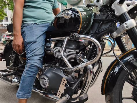 Spider Slider Guard for Royal Enfield Super Meteor 650 | Chrome & Blac ...