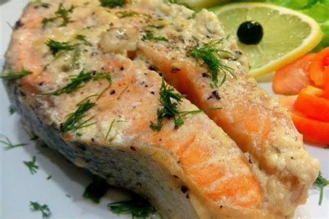 Стейки кеты в духовке: 12 простых рецептов на любой вкус