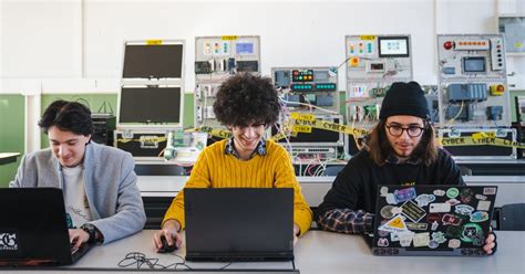 Applied Computer Science Degree 的图像结果